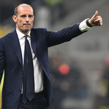 Allegri apre le fila: “Non è un buon momento, dobbiamo essere attenti”.