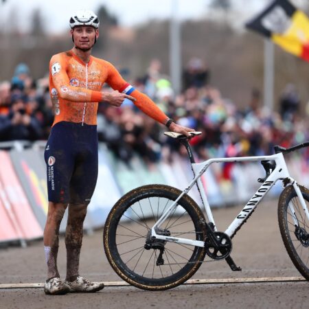 Mathieu Van der Poel di nuovo Campione del Mondo di Ciclocross