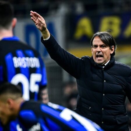 Simone Inzaghi: “Non dovremmo guardare indietro né dare pacche sulle spalle”.