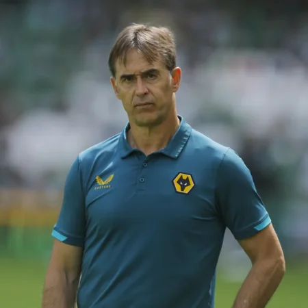 L’hashtag #Nopetegui complica le possibilità di Lopetegui al Milan