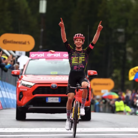 Giro: Georg Steinhauser vince la 17ª tappa, Tadej Pogacar resta leader