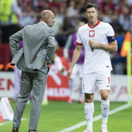 Euro-2024: il tecnico della Polonia rassicura i tifosi dopo l’infortunio di Lewandowski