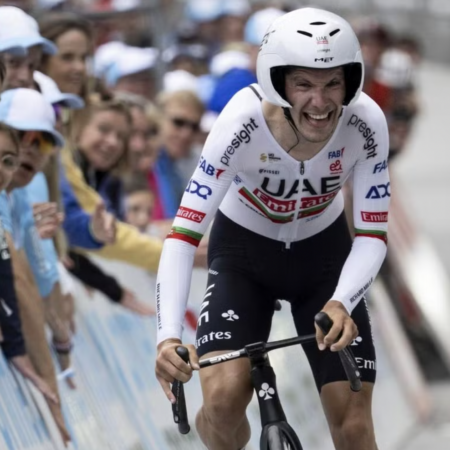 João Almeida vince l’ultima cronometro del Giro di Svizzera e si classifica secondo