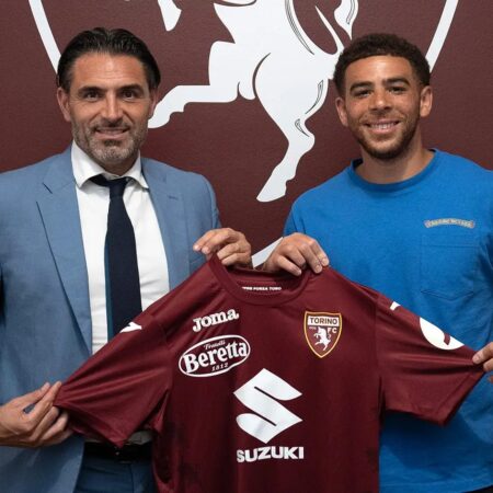 Ufficiale: Torino ingaggia Che Adams (ex-Southampton)