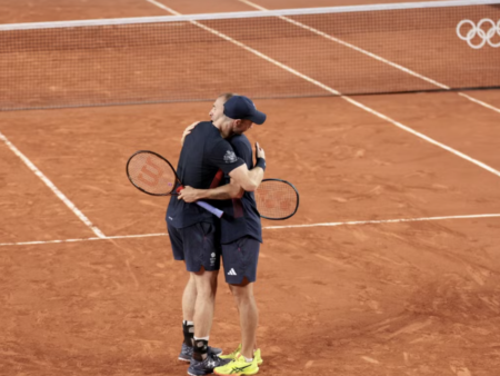 Parigi-2024: Andy Murray chiude la sua carriera dopo una sconfitta in doppio