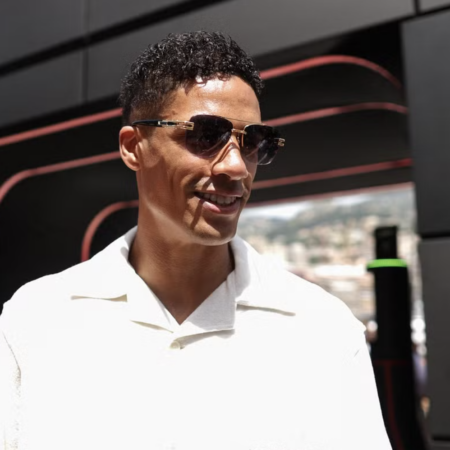 Varane si presenta al Como: “Progetto molto interessante, Fabregas è stato importante”