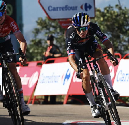 Primoz Roglic vince la prima tappa di montagna della Vuelta