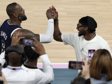 LeBron James impone delle regole al figlio quando giocano insieme