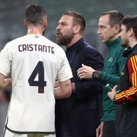 Tensione alla Roma: De Rossi e Cristante discutono in allenamento e devono essere separati