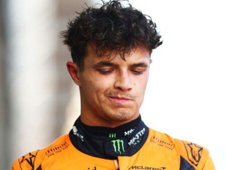 Lando Norris ha indicato la Ferrari come una minaccia più grande rispetto alla Red Bull, dopo che la McLaren è salita in testa alla classifica costruttori di Formula 1 per la prima volta in oltre un decennio.