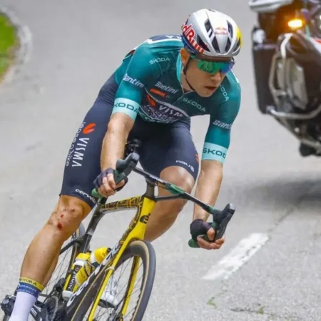 Visma-Lease a Bike annuncia la chiusura della stagione per Wout Van Aert, il ciclista resta ricoverato in Belgio