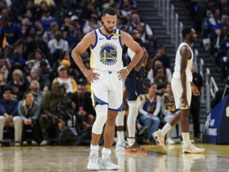 Stephen Curry salterà almeno due partite per un infortunio alla caviglia sinistra