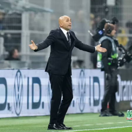 Spalletti soddisfatto nonostante la sconfitta: “Risultati positivi, la sconfitta non deve toglierci certezze”