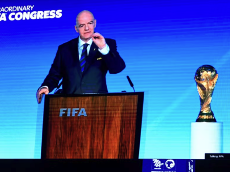 La FIFA sottolinea le storiche candidature per i Mondiali di calcio del 2030 e del 2034