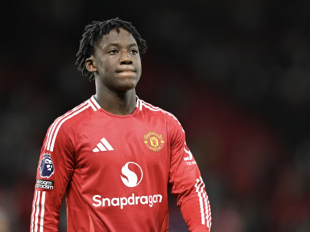 Kobbie Mainoo: richiesta di aumento salariale al Manchester United