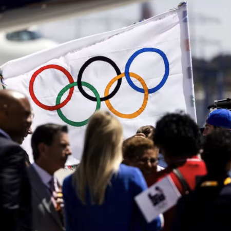 Gli Incendi di Los Angeles Sollevano Dubbi sui Giochi Olimpici del 2028