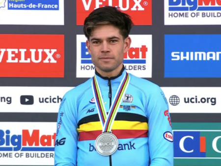 Wout van Aert: “Le cose sono davvero andate storte” al Mondiale di Ciclocross