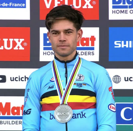 Wout van Aert: “Le cose sono davvero andate storte” al Mondiale di Ciclocross