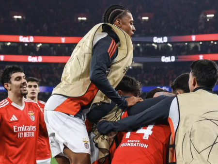 La diciannovesima partita di imbattibilità del Benfica si interrompe contro i francesi