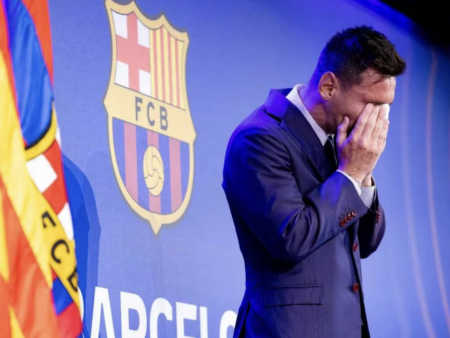 Lionel Messi e il possibile ritorno al Barcellona: “Non posso lasciare il calcio senza giocare nel nuovo Camp Nou”